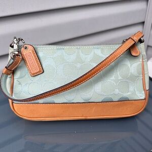 Vintage Y2K Coach Signature hobo bag baby blue